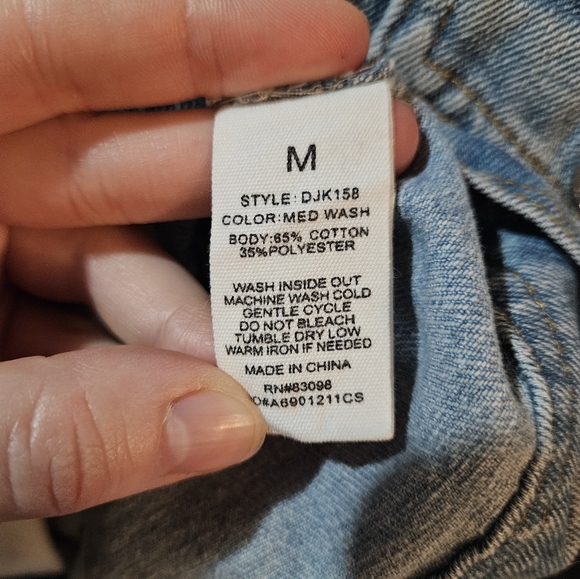 Medium Wash Denim Jacket - Picture 4 of 6